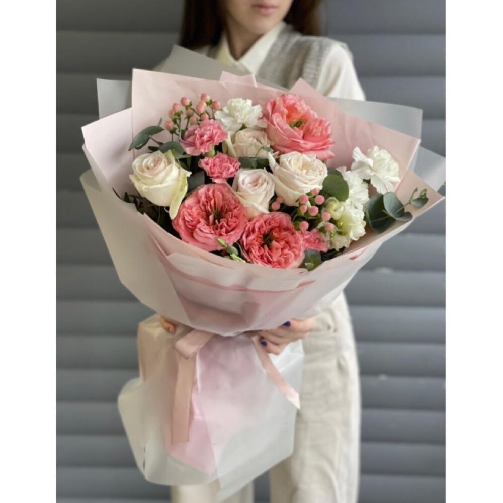 Букет от флориста 049